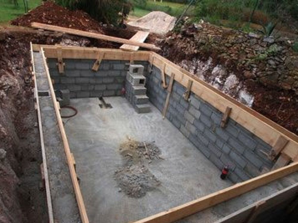 Construction d'une piscine à Ajaccio. 